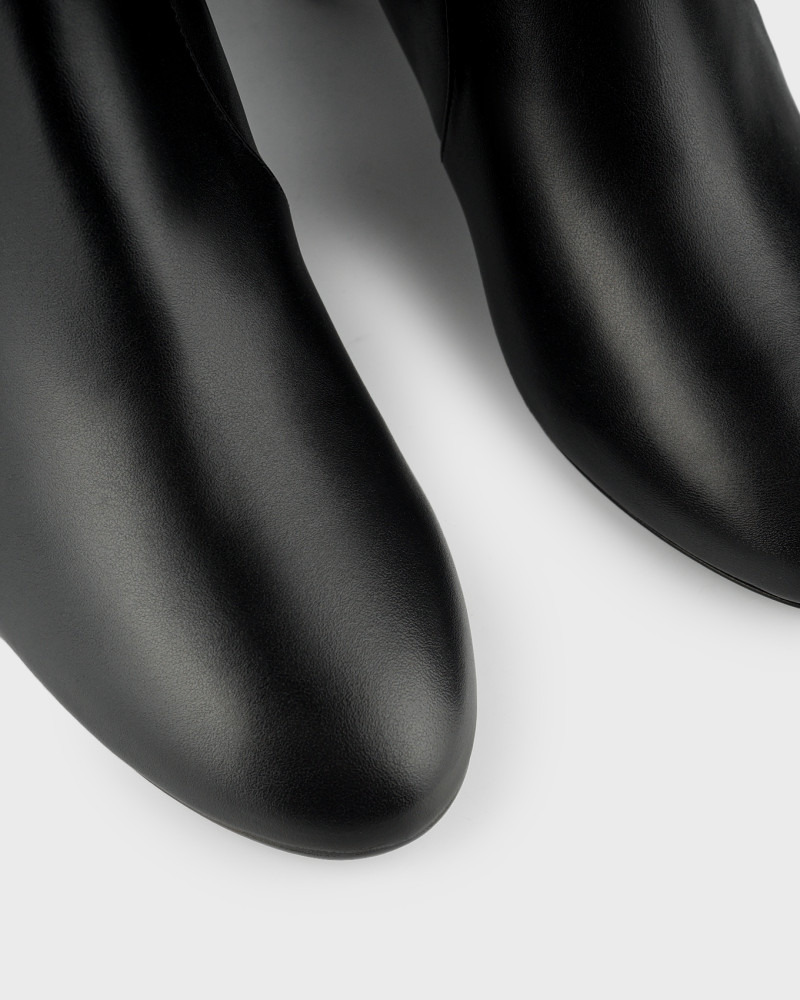 Ботильйони